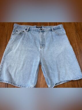 Vintage Jorts Classic Men’s 8” Denim Shorts Size 42
